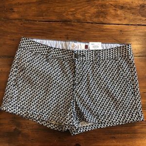SO patterned Chino shorts size 9